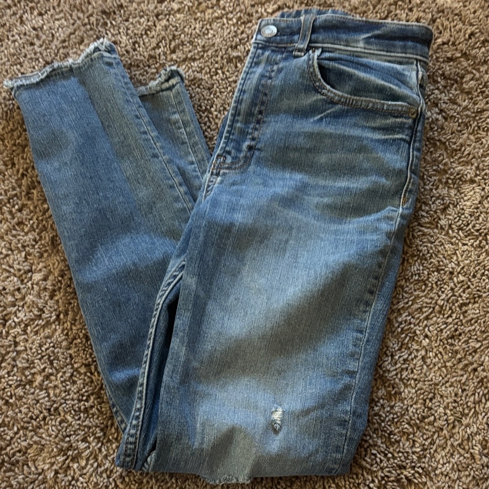 GAP Women's Skinny Jeans in Classic Blue
